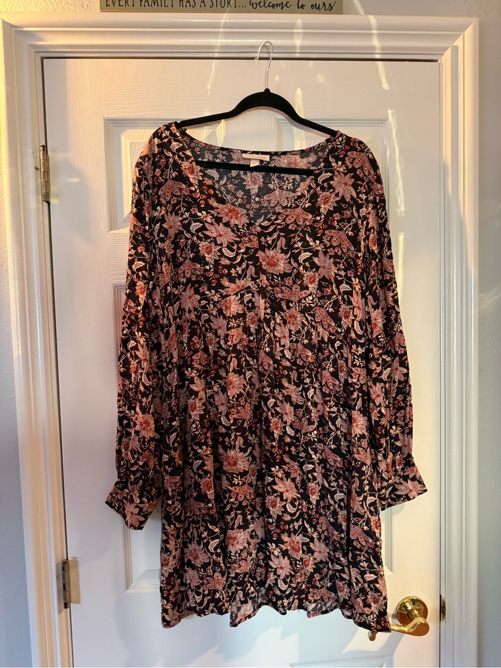 Knox Rose Black Top with Pink Floral Print